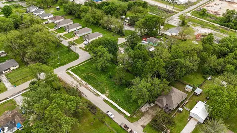 3008-3016 W Chestnut St, Springfield, MO 65803 photo 3