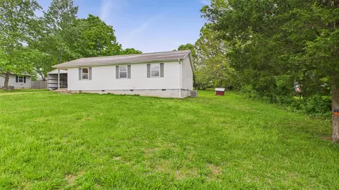 102 Autumn Dr, Cabool, MO 65689 photo 1