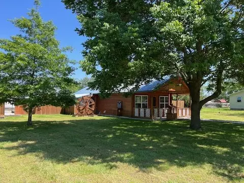 420 Maple St, Granby, MO 64844 photo 3