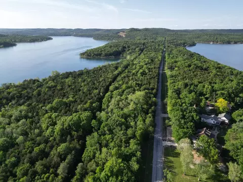 000 Peninsula Dr, Shell Knob, MO 65747 photo 7