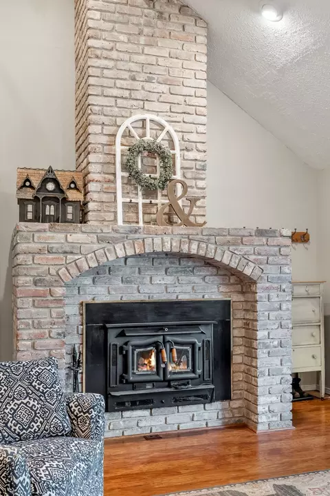 178 S Peach Tree Ln, Republic, MO 65738 photo 11