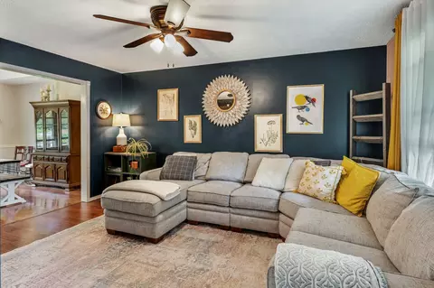 178 S Peach Tree Ln, Republic, MO 65738 photo 8