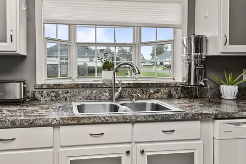 917 W Birch St, Nixa, MO 65714 photo 18