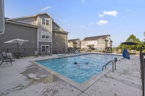 2910 3112vineyardsparkway Ter UNIT 1 &  4, Branson, MO 65616