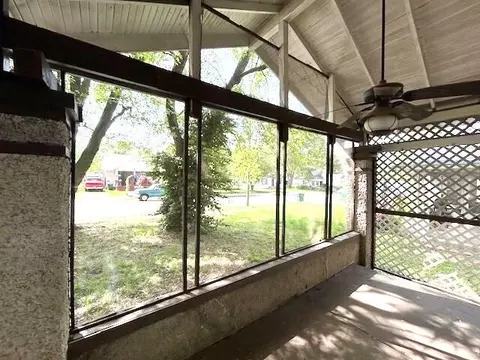 2238 N Rogers Ave, Springfield, MO 65803 photo 2