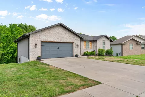 5404 S Clifton Ave, Springfield, MO 65810 photo 3