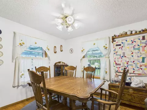 696 Finley Rd, Cabool, MO 65689 photo 6