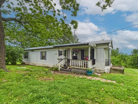 696 Finley Rd, Cabool, MO 65689 photo 2