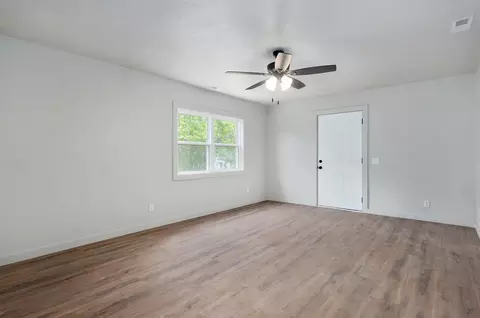 1326 N Clifton Ave, Springfield, MO 65802 photo 10
