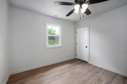 1326 N Clifton Ave, Springfield, MO 65802 photo 18