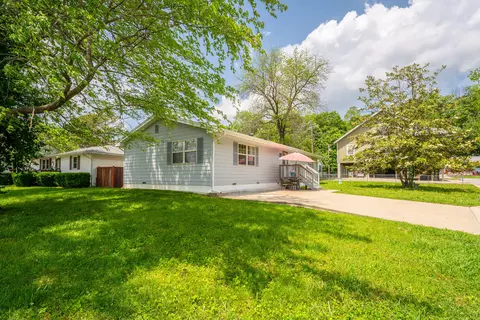 301 Lake Dr, Branson, MO 65616 photo 9