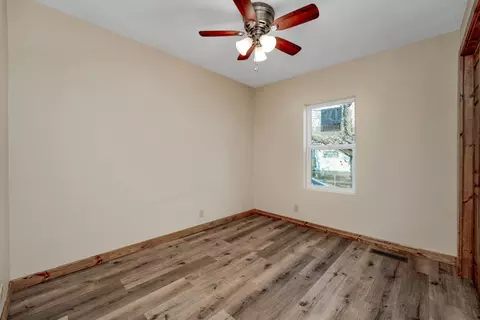 729 W Nichols St, Springfield, MO 65802 photo 6