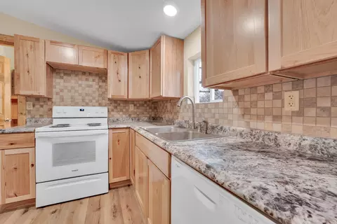 729 W Nichols St, Springfield, MO 65802 photo 10