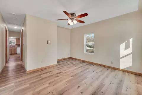 729 W Nichols St, Springfield, MO 65802 photo 2