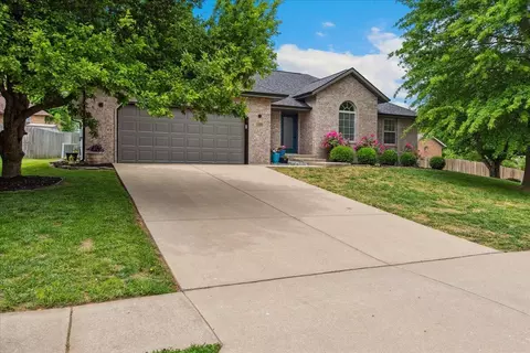 4341 S Eldon Ave, Springfield, MO 65810 photo 2