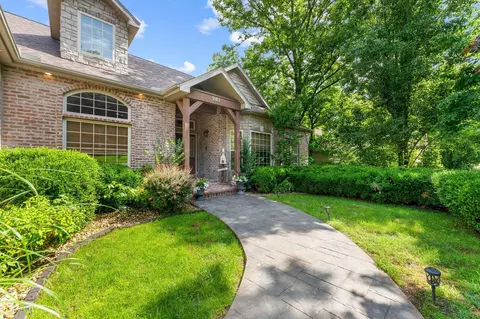 Exterior - 261 Country Bluff Dr, Branson, MO 65616 photo 6 of 13