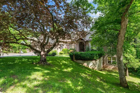Exterior - 261 Country Bluff Dr, Branson, MO 65616 photo 7 of 13