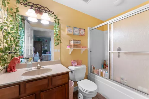 Bath - 261 Country Bluff Dr, Branson, MO 65616 photo 7 of 8