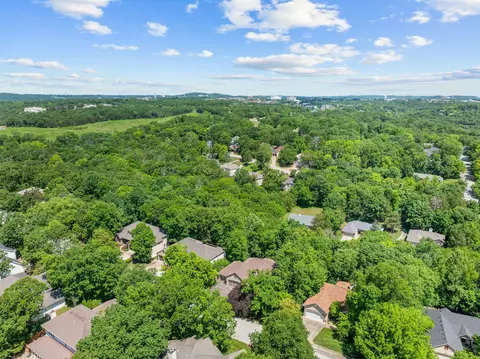 View/Area - 261 Country Bluff Dr, Branson, MO 65616 photo 6 of 12