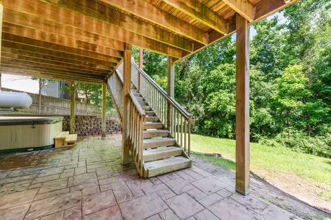 Exterior - 261 Country Bluff Dr, Branson, MO 65616 photo 12 of 13