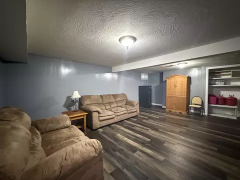 4849 S Crescent Ave, Springfield, MO 65804 photo 27