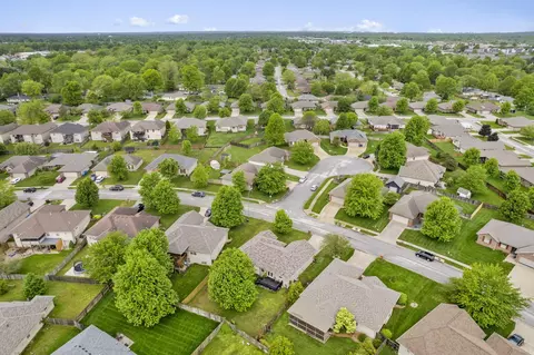 734 N Allison St, Nixa, MO 65714 photo 41