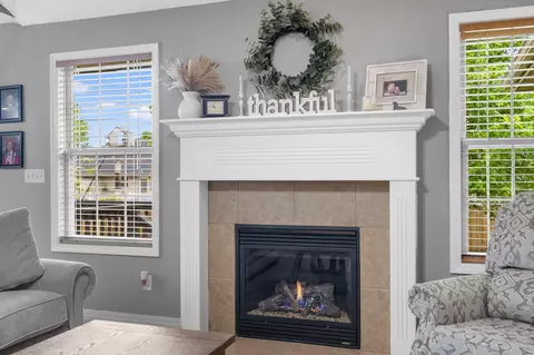 734 N Allison St, Nixa, MO 65714 photo 8