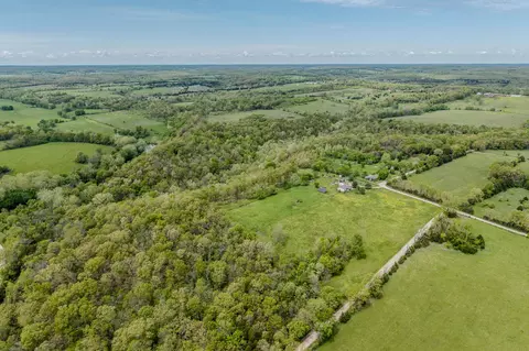 000 Indian Creek Loop, Buffalo, MO 65622 photo 4