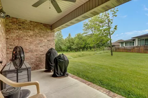 1002 E Tipperary Ct, Nixa, MO 65714 photo 31