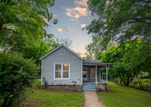 222 Poplar St, Thayer, MO 65791