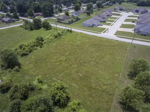510 S Miller Rd, Willard, MO 65781 photo 1