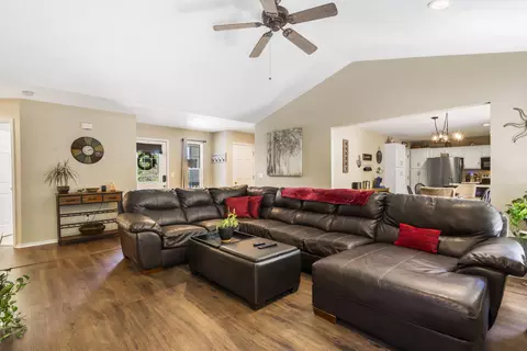 485 Eagle Dr, Forsyth, MO 65653 photo 1