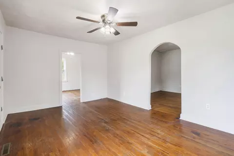 2500 W Mount Vernon St, Springfield, MO 65802 photo 6