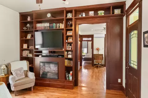 937 W Pershing St, Springfield, MO 65806 photo 14