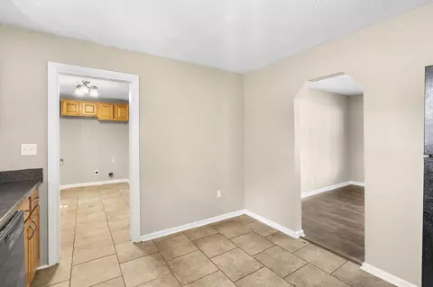 518 W Catalpa St, Springfield, MO 65807 photo 13