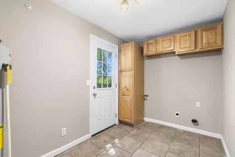 518 W Catalpa St, Springfield, MO 65807 photo 18