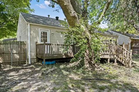 518 W Catalpa St, Springfield, MO 65807 photo 24