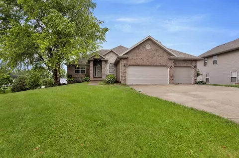 4972 E Cherry Cir, Springfield, MO 65809 photo 2
