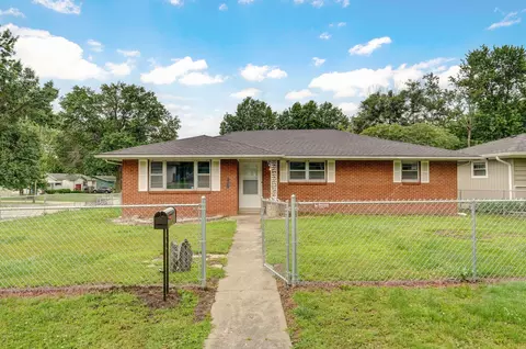 1532 E Wayland St, Springfield, MO 65804 photo 1