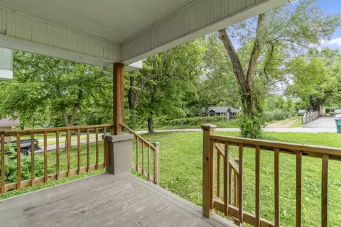 1130 W Kerr St, Springfield, MO 65803 photo 3