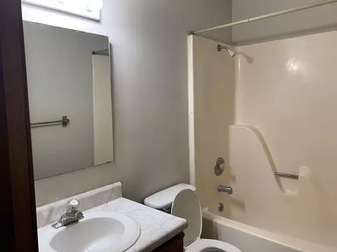 1517-1519 W Madison St, Springfield, MO 65802 photo 8