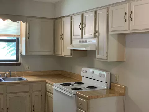 1517-1519 W Madison St, Springfield, MO 65802 photo 17