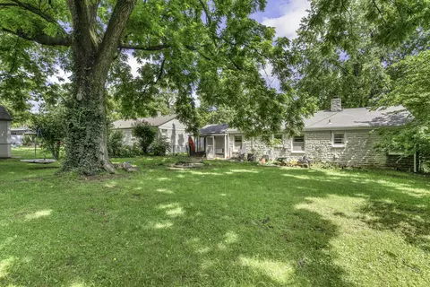 608 W University St, Springfield, MO 65807 photo 26