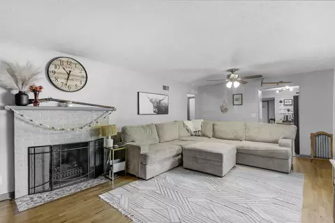 608 W University St, Springfield, MO 65807 photo 8