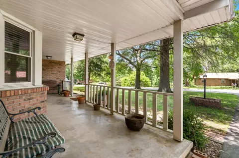 1300 E Melanie Ln, Ozark, MO 65721 photo 3