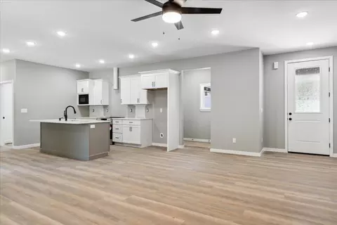 1239 W Arlington Ct, Springfield, MO 65803 photo 6