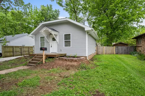 1211 S Pennsylvania Ave, Springfield, MO 65807 photo 4