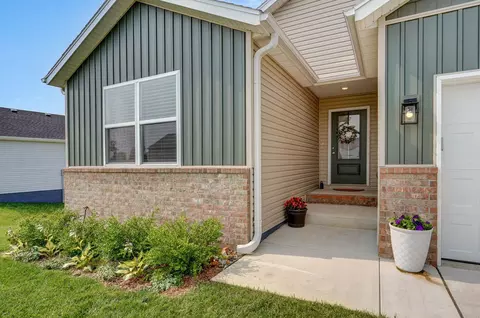 1132 E Lakota St, Nixa, MO 65714 photo 4