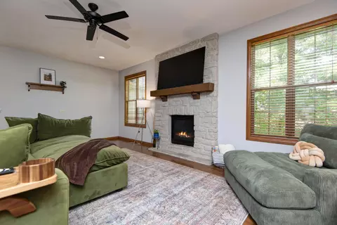 5052 E Cherry Pl, Springfield, MO 65809 photo 6