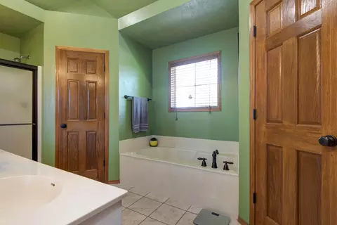 5052 E Cherry Pl, Springfield, MO 65809 photo 17